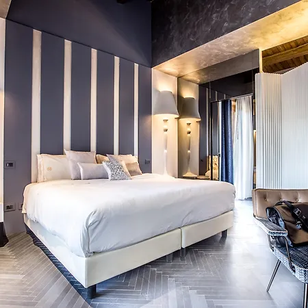 Minareto Hotell 5*